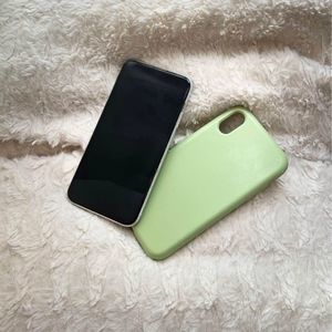 UNLOCKED IPHONE XR 64 GB